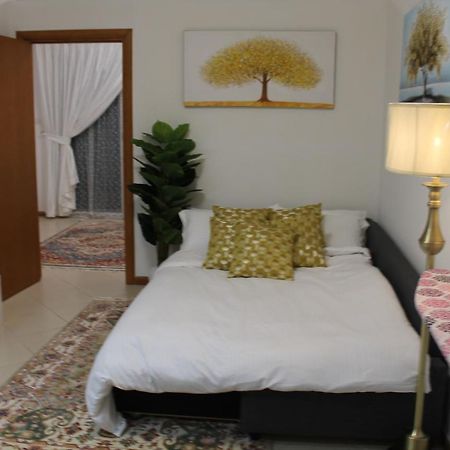 Newly Furnished Cozy 1 Bedroom Apartment Close To Jbr Beach And Metro Dubai Buitenkant foto