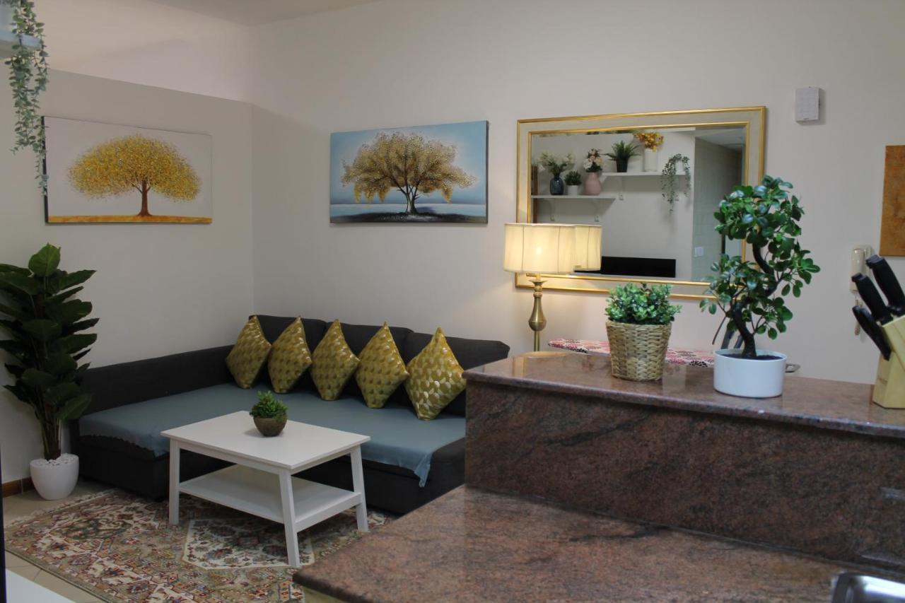 Newly Furnished Cozy 1 Bedroom Apartment Close To Jbr Beach And Metro Dubai Buitenkant foto
