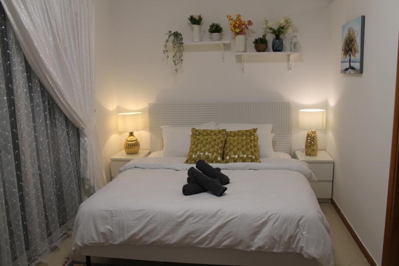 Newly Furnished Cozy 1 Bedroom Apartment Close To Jbr Beach And Metro Dubai Buitenkant foto