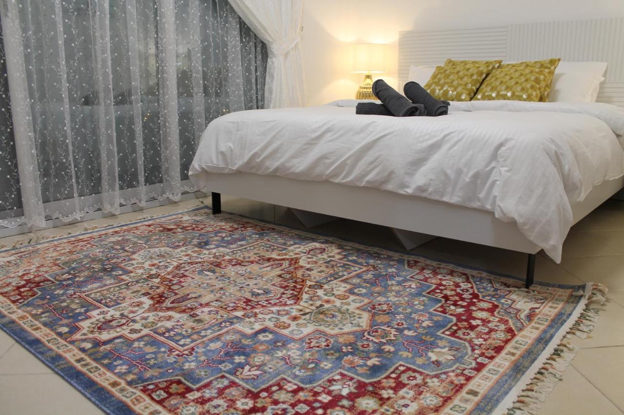 Newly Furnished Cozy 1 Bedroom Apartment Close To Jbr Beach And Metro Dubai Buitenkant foto