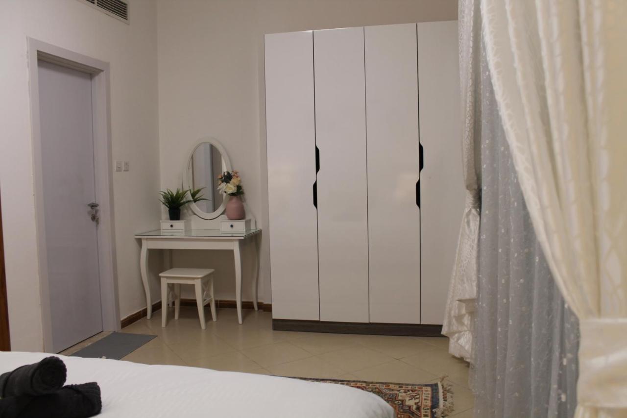 Newly Furnished Cozy 1 Bedroom Apartment Close To Jbr Beach And Metro Dubai Buitenkant foto