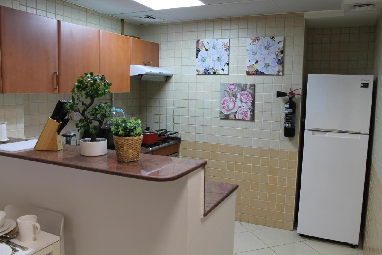 Newly Furnished Cozy 1 Bedroom Apartment Close To Jbr Beach And Metro Dubai Buitenkant foto