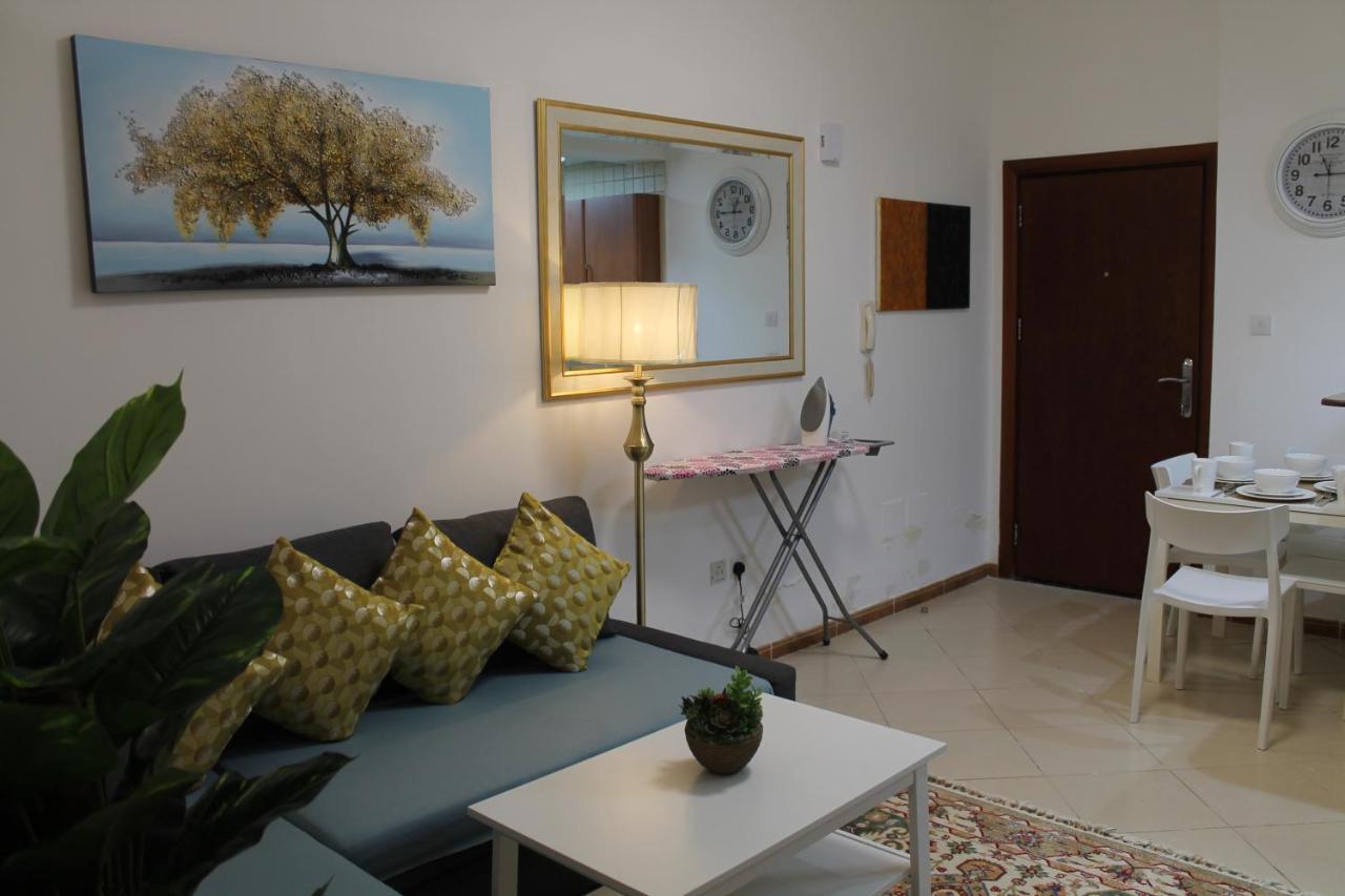 Newly Furnished Cozy 1 Bedroom Apartment Close To Jbr Beach And Metro Dubai Buitenkant foto