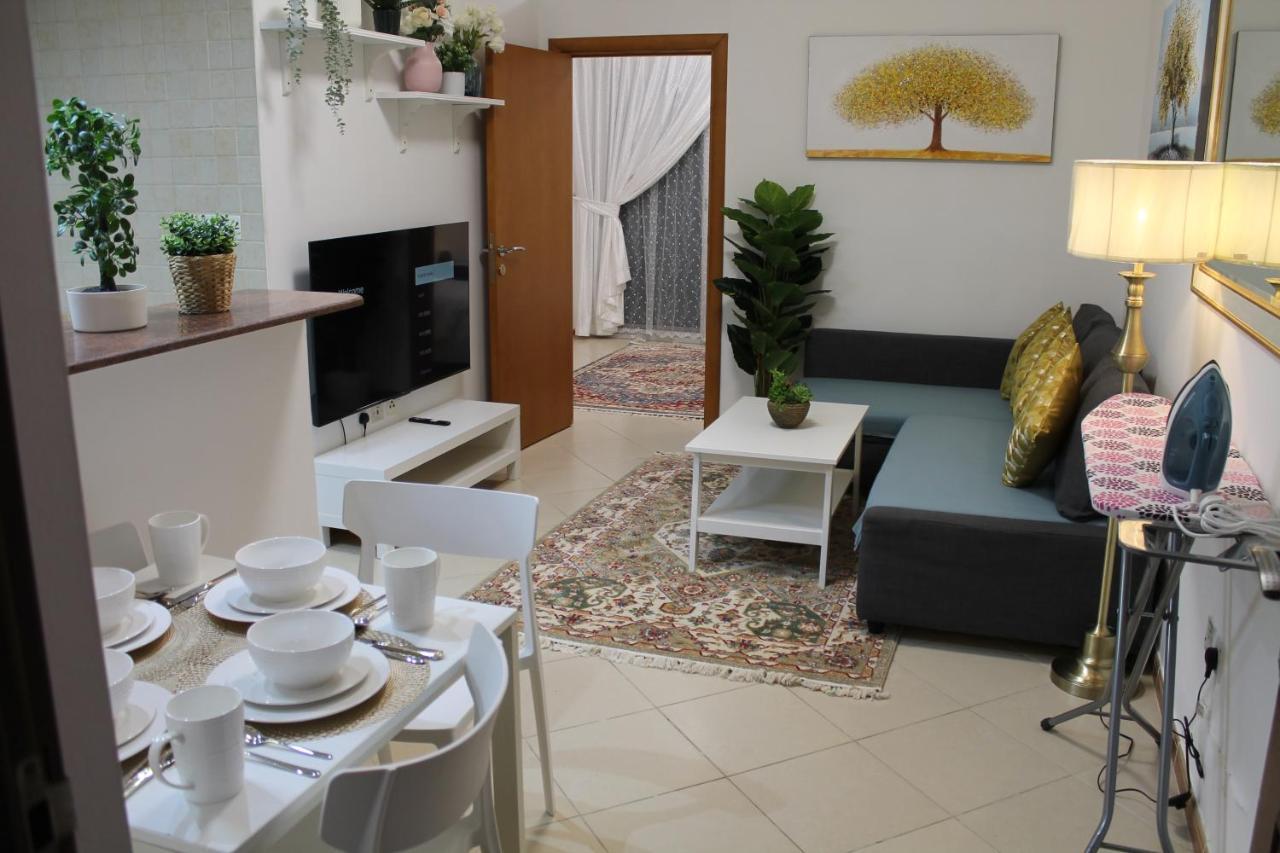 Newly Furnished Cozy 1 Bedroom Apartment Close To Jbr Beach And Metro Dubai Buitenkant foto