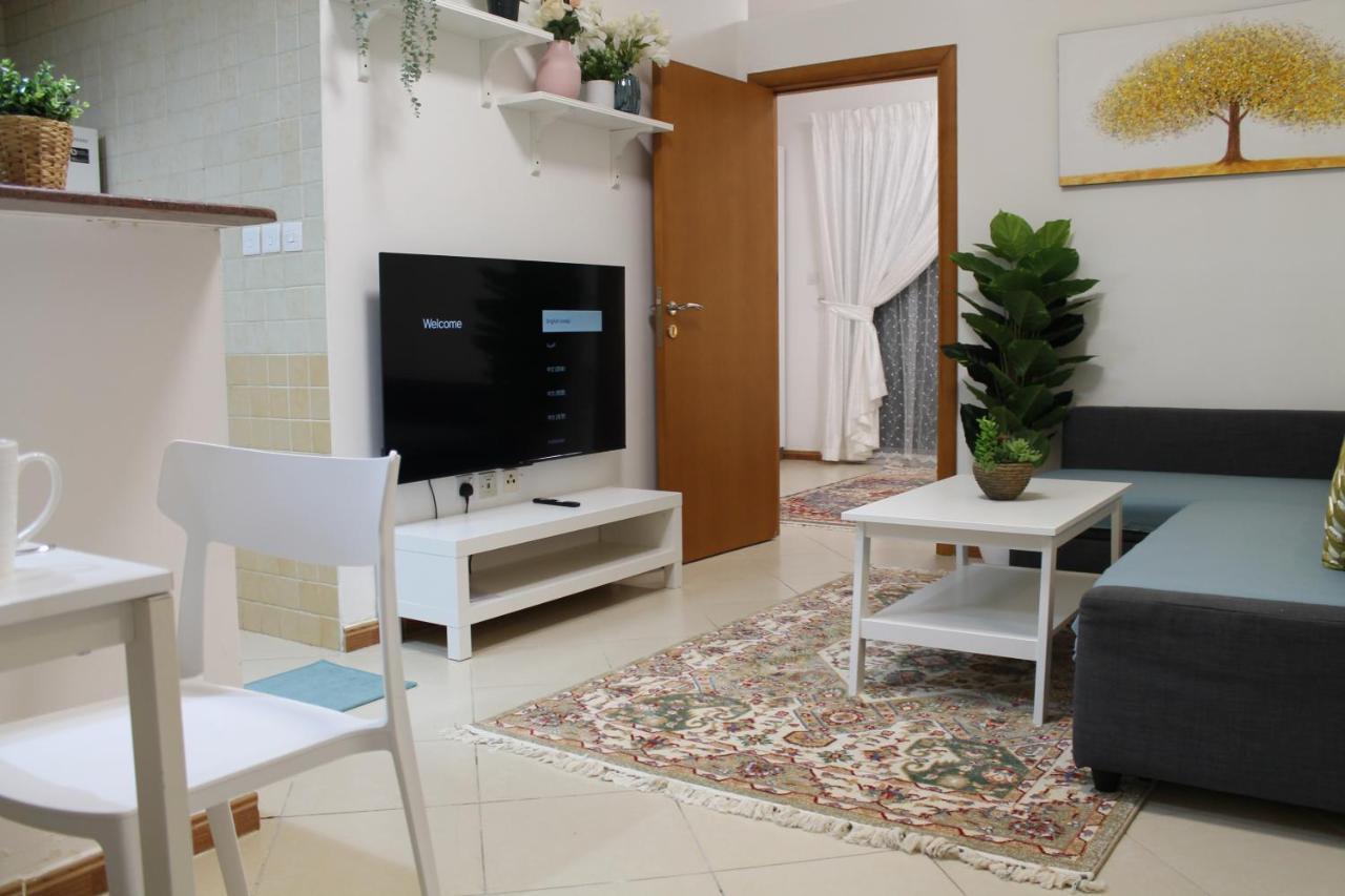 Newly Furnished Cozy 1 Bedroom Apartment Close To Jbr Beach And Metro Dubai Buitenkant foto