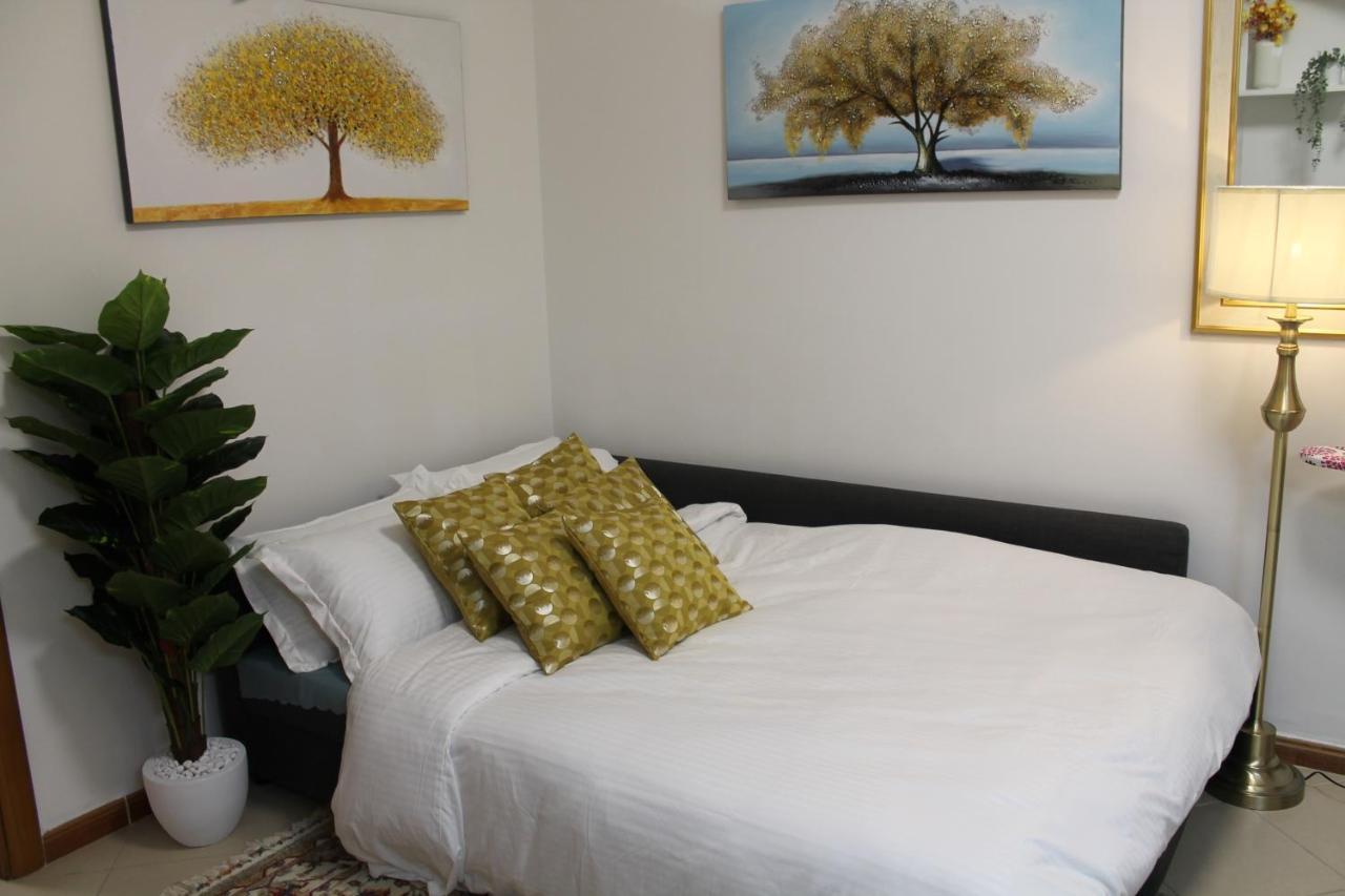 Newly Furnished Cozy 1 Bedroom Apartment Close To Jbr Beach And Metro Dubai Buitenkant foto